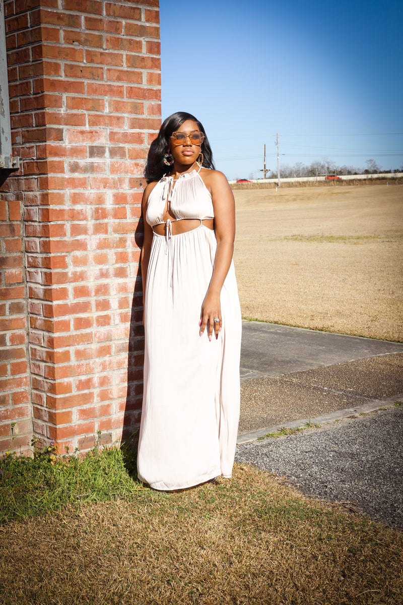MILLION DOLLAR GIRL MAXI DRESS
